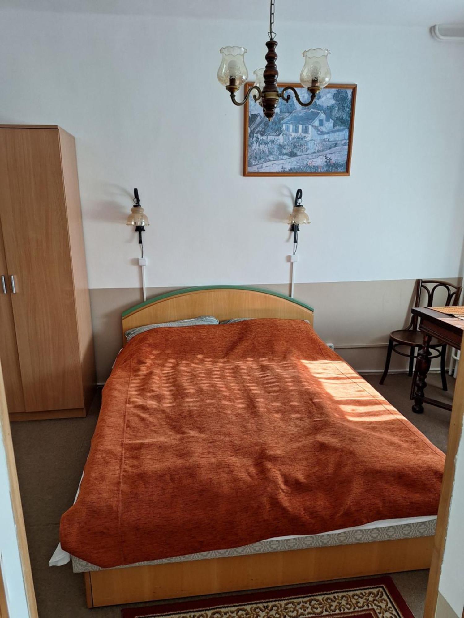 Fenyo Panzio Bed and Breakfast Mezőkövesd Buitenkant foto