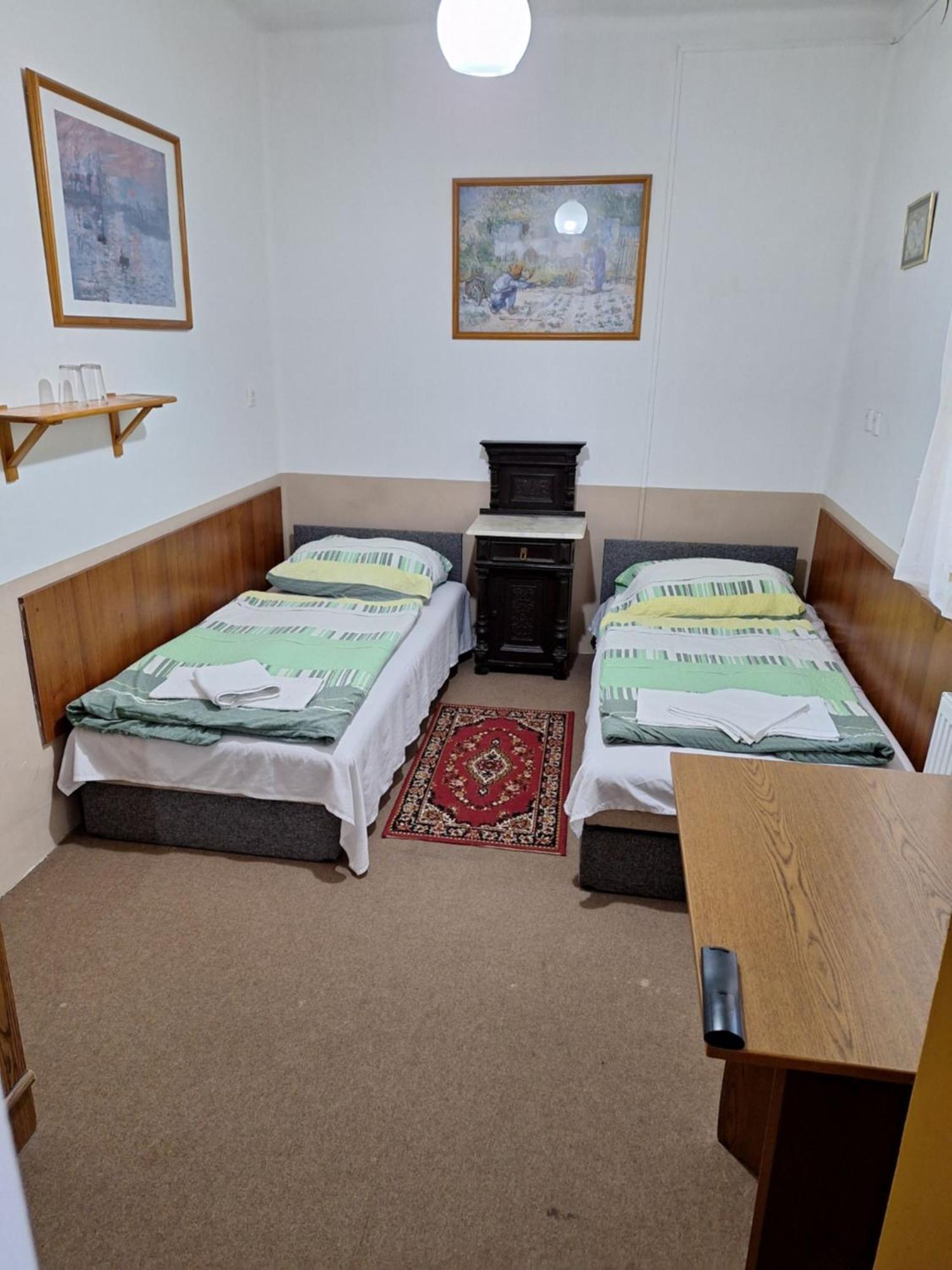 Fenyo Panzio Bed and Breakfast Mezőkövesd Buitenkant foto