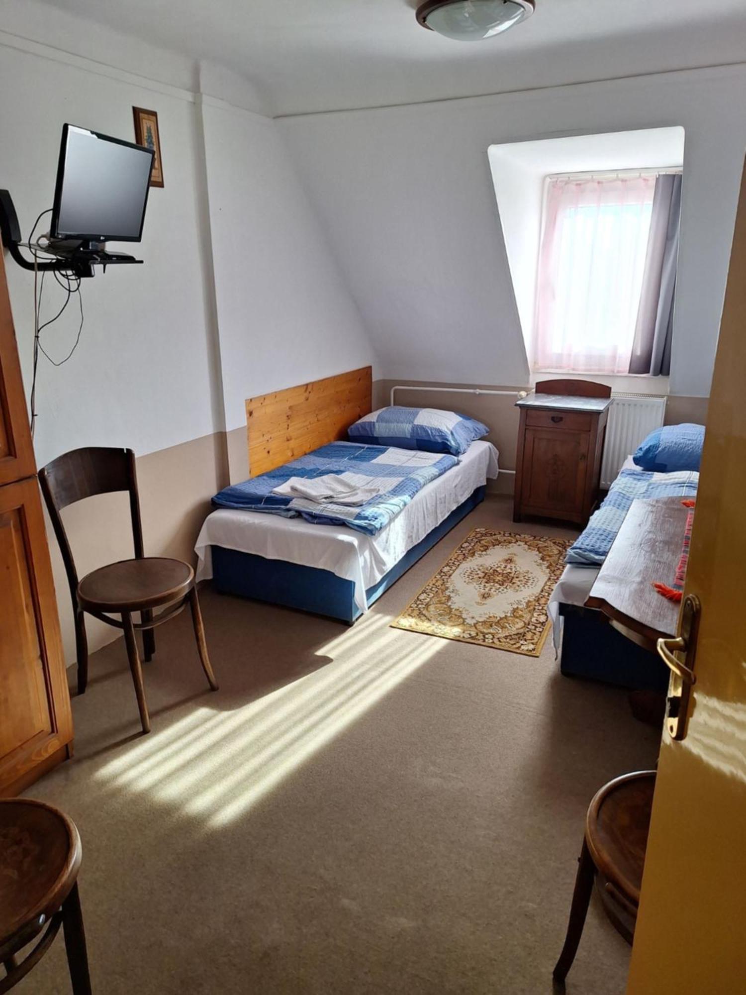 Fenyo Panzio Bed and Breakfast Mezőkövesd Buitenkant foto
